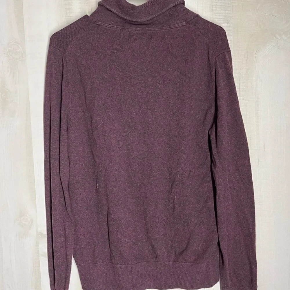 Banana Republic‎ long sleeve pullover purple 1/4 zip sweater, size. Medium